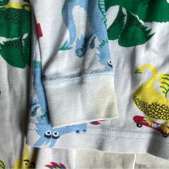 GUC Hanna Andersson 2-pc Pajama Set, Size 4, Dragons - Picture 3 of 3